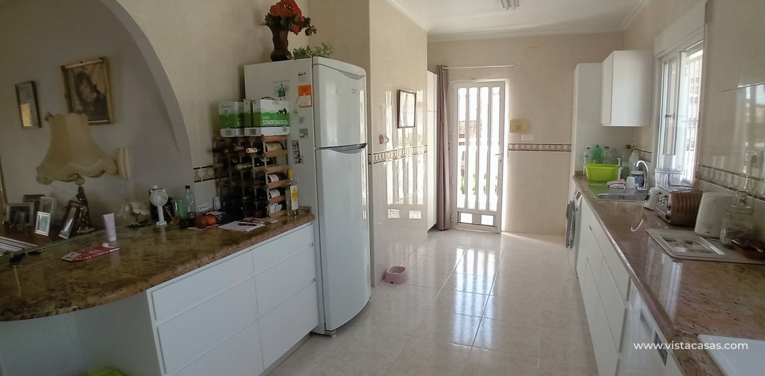 Resale - Villa - Catral