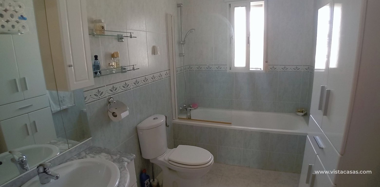 Resale - Villa - Catral