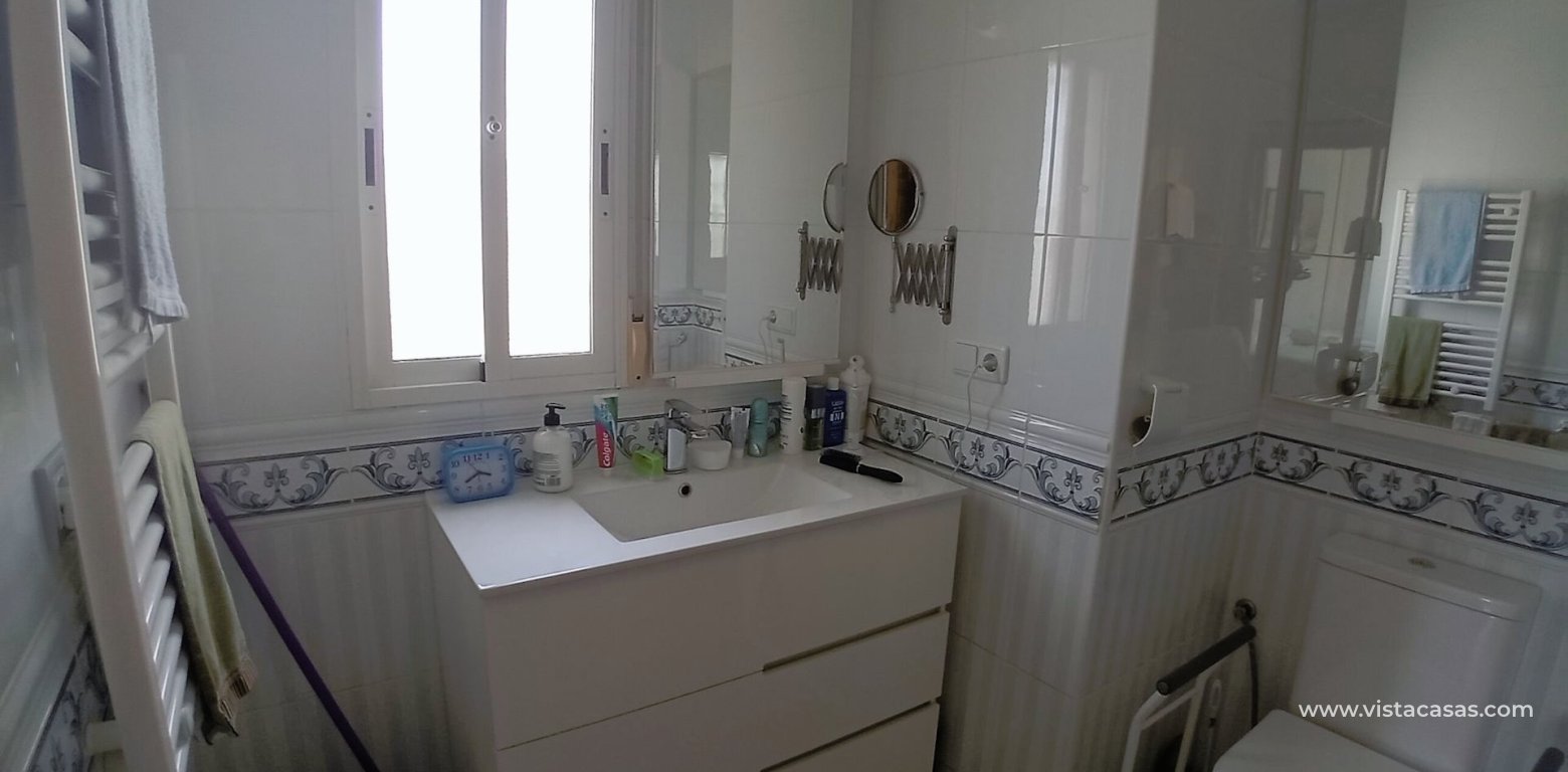 Resale - Villa - Catral