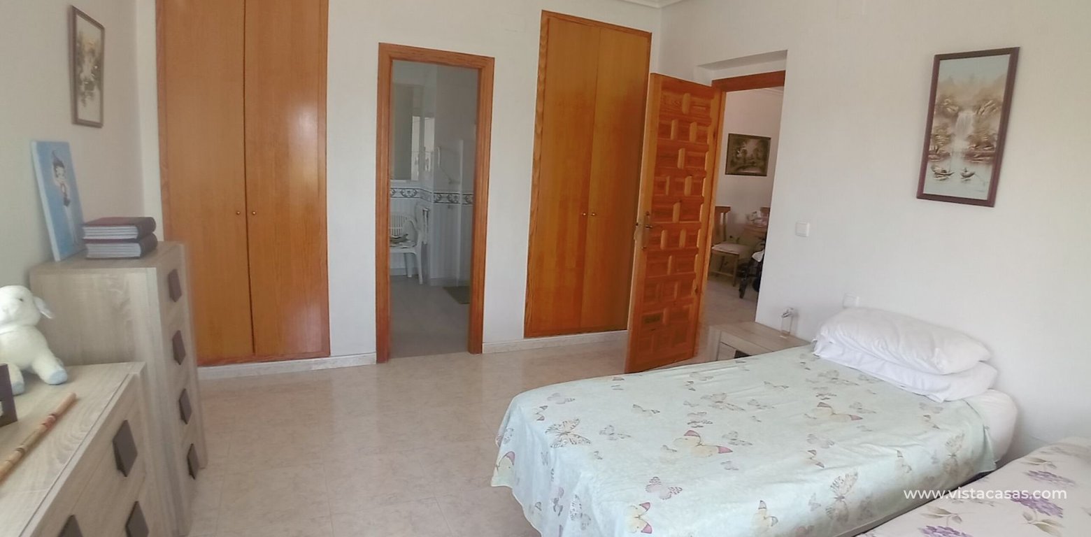 Resale - Villa - Catral