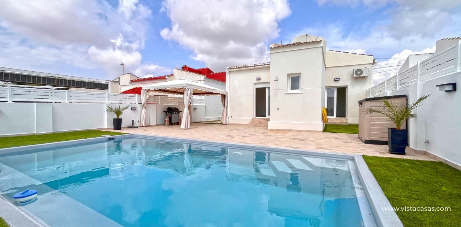 Sale - Villa - Torrevieja - San Luis