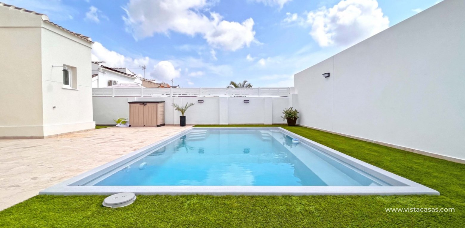 Sale - Villa - Torrevieja - San Luis