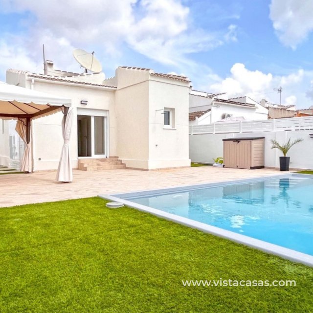 Villa - Resale - Torrevieja - San Luis