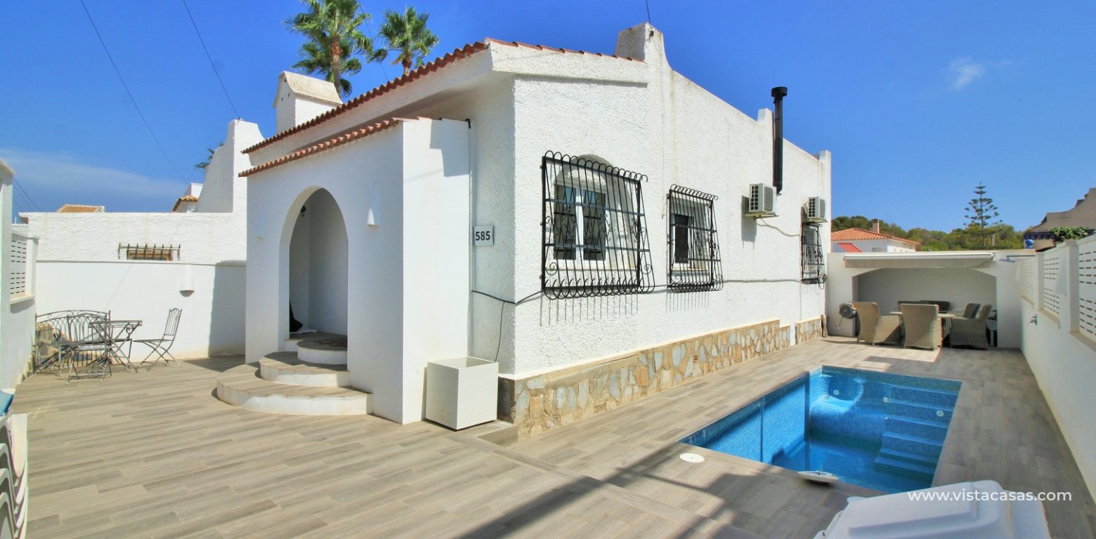 Renovated villa with private pool for sale Villamartin