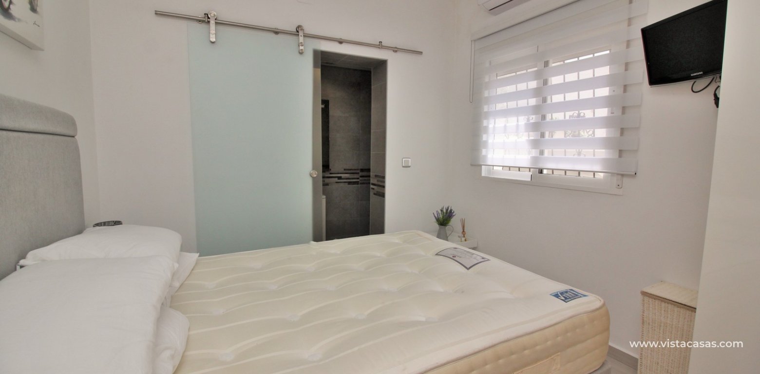 Renovated villa with private pool for sale Villamartin double bedroom