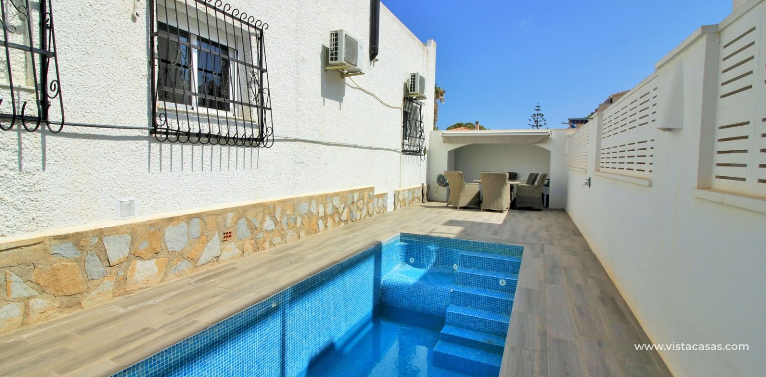 Renovated villa with private pool for sale Villamartin private pool