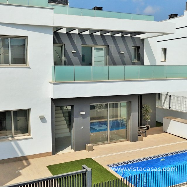 Villa - Sale - Villamartin - Villamartin