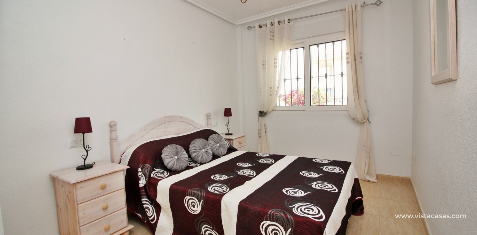 Townhouse for sale in Villamartin master bedroom