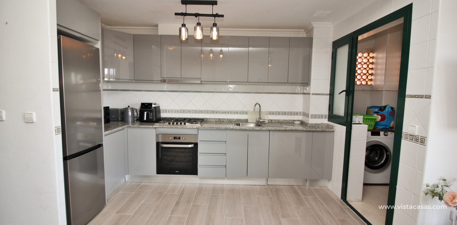 Renovated apartment for sale Campoamor Golf La Fuente kitchen