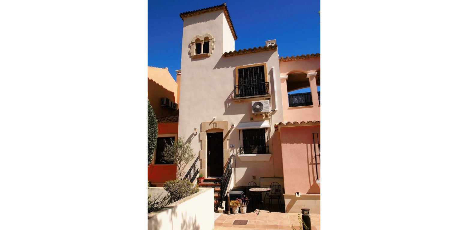 Resale - Townhouse - Algorfa - La Finca Golf Resort