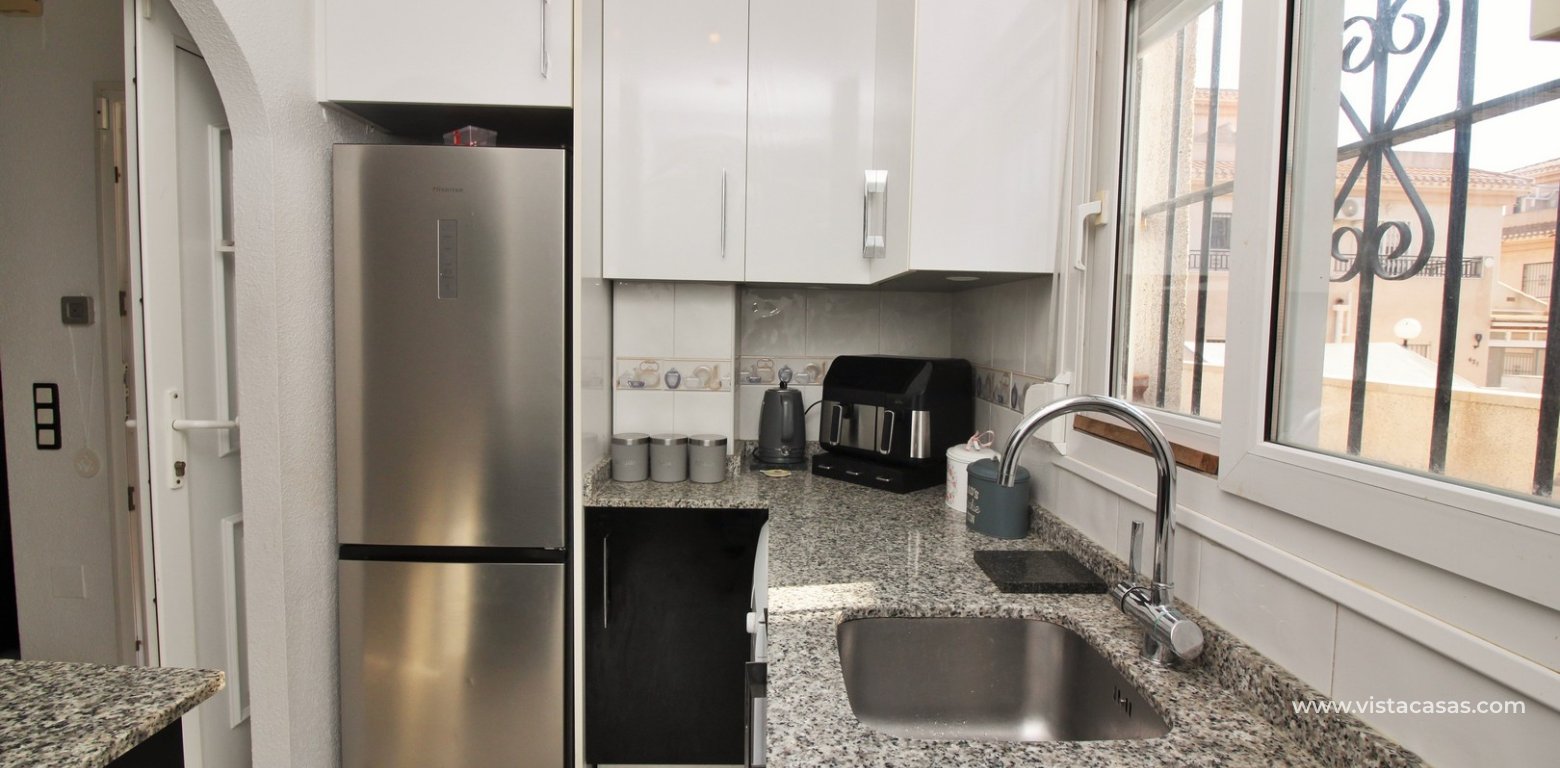 3 bedroom quad house for sale Vistaluz Playa Flamenca kitchen 3