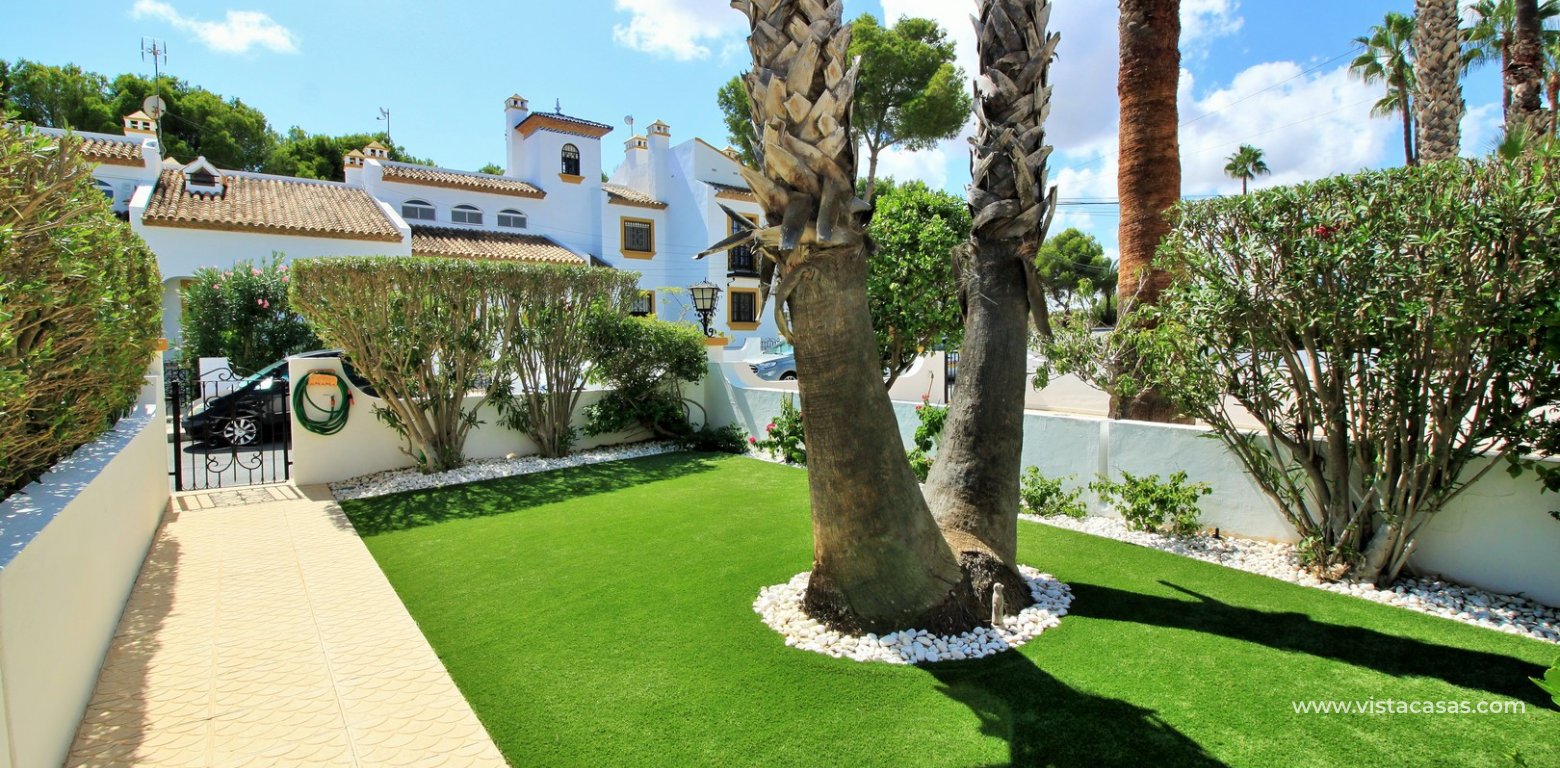 Resale - Townhouse - Villamartin