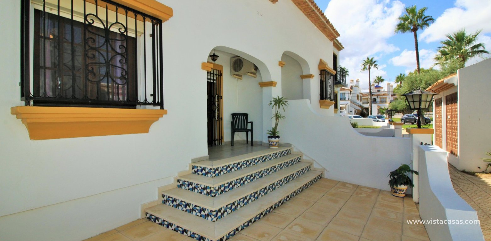 Resale - Townhouse - Villamartin