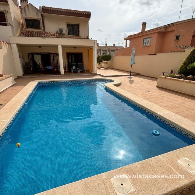 Villa - Sale - Torrevieja - Torrevieja