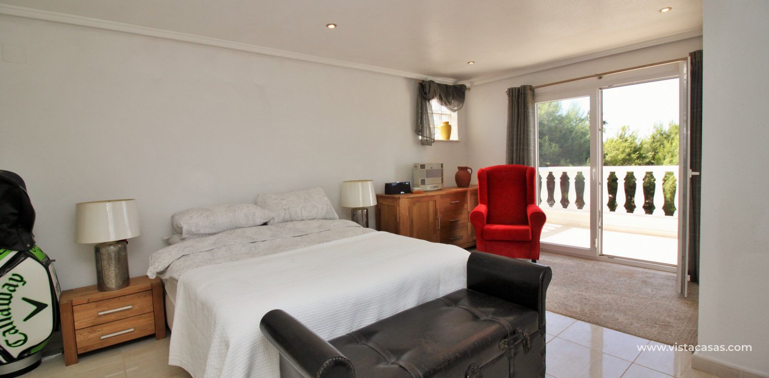 Property for sale in Quesada master bedroom