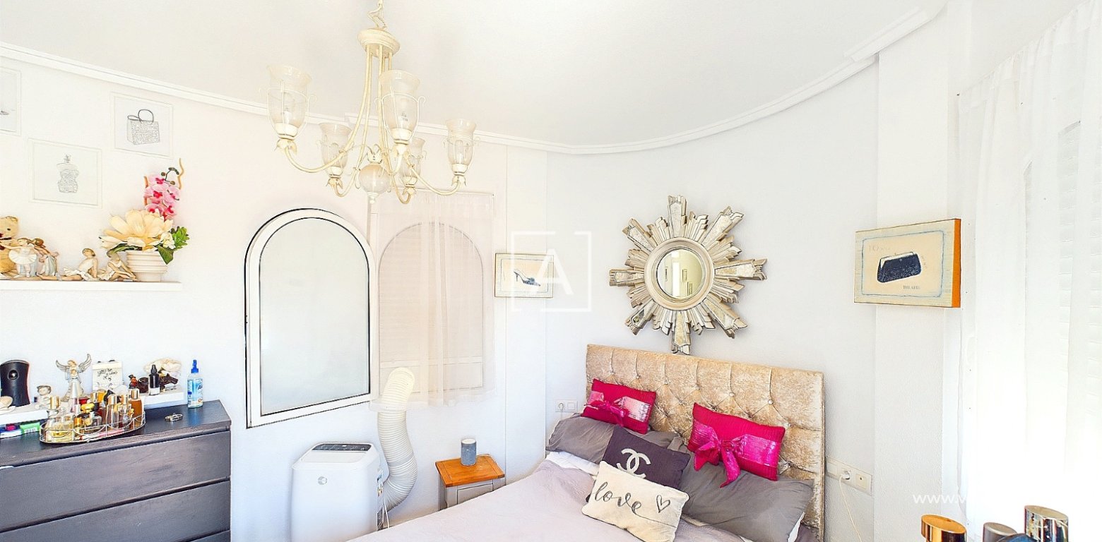 Sale - Villa - Pinar de Campoverde