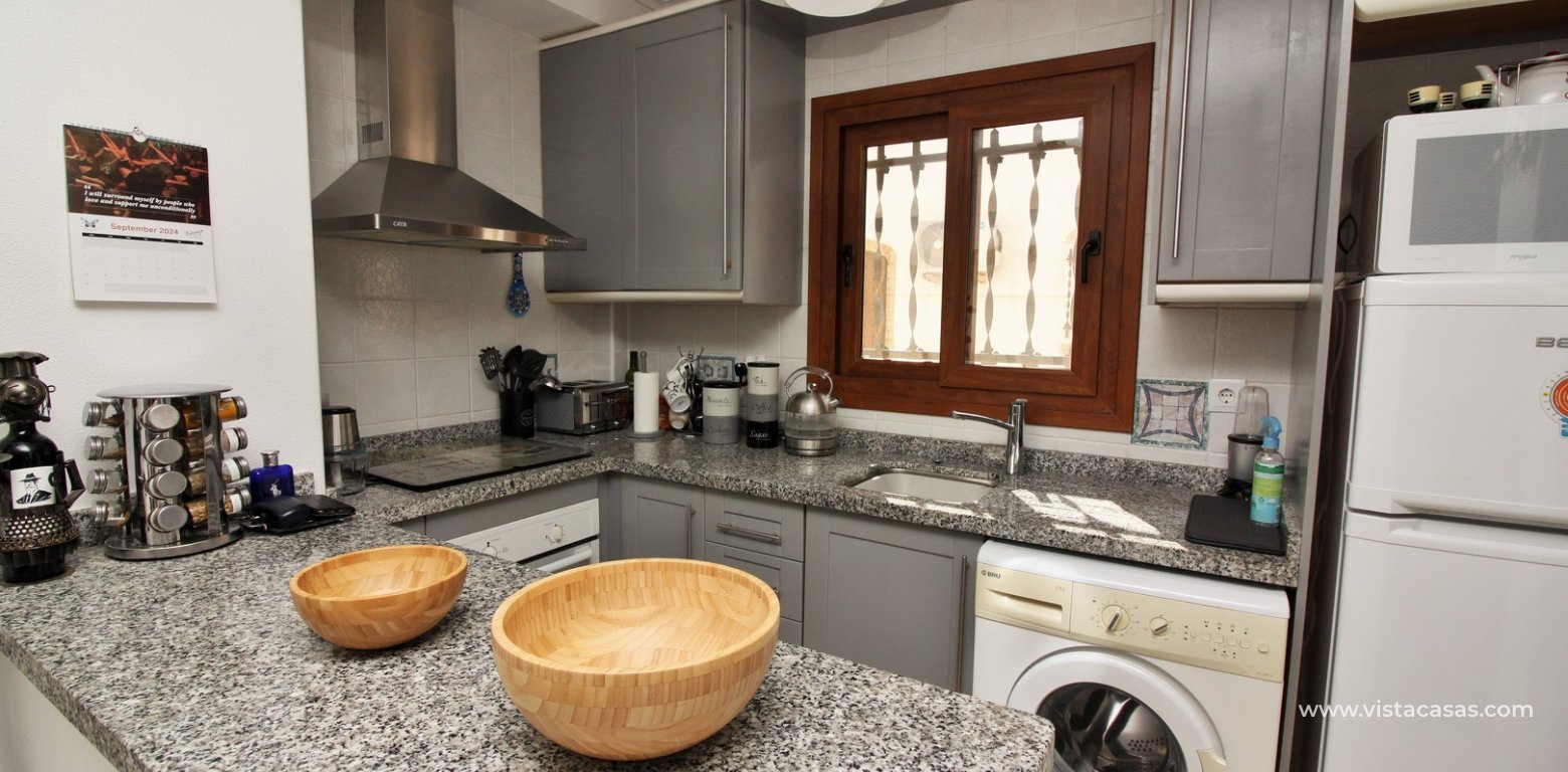 Ground floor apartment for sale M3 Pau 8 Villamartin open kitchen