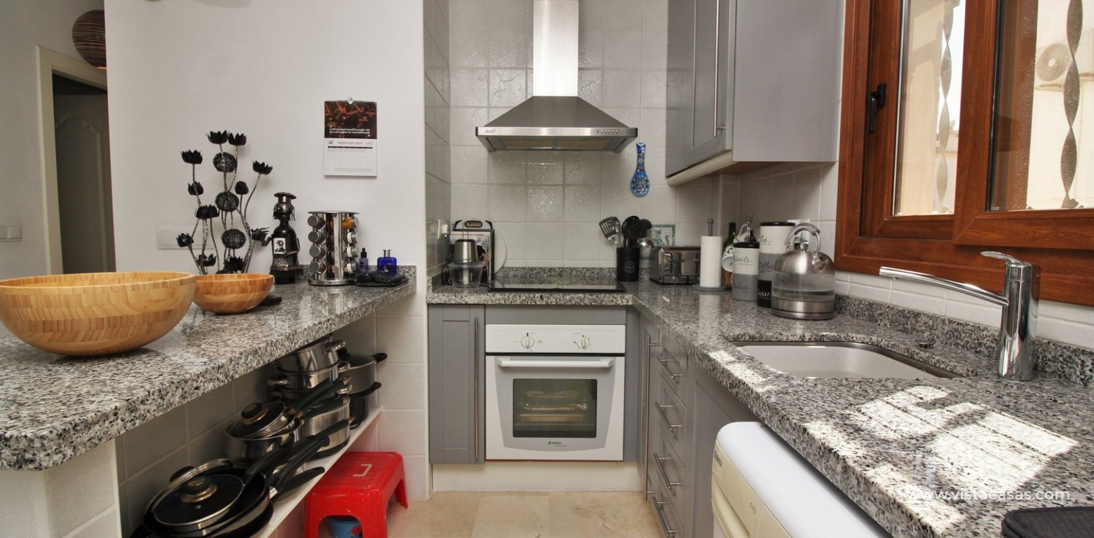 Ground floor apartment for sale M3 Pau 8 Villamartin open plan kitchen