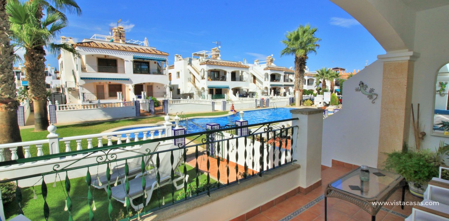 Ground floor apartment for sale M3 Pau 8 Villamartin terrace pool view