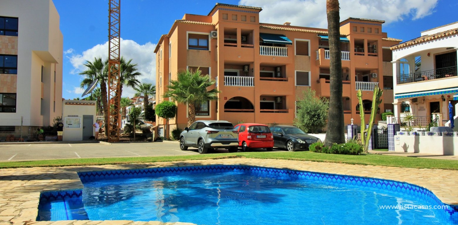 Ground floor apartment for sale M4 Pau 8 Villamartin block