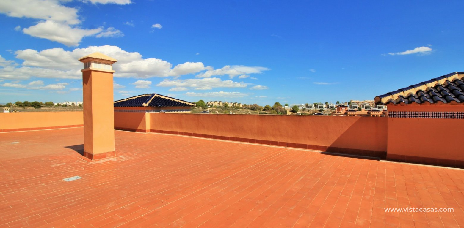 Ground floor apartment for sale M4 Pau 8 Villamartin communal roof solarium