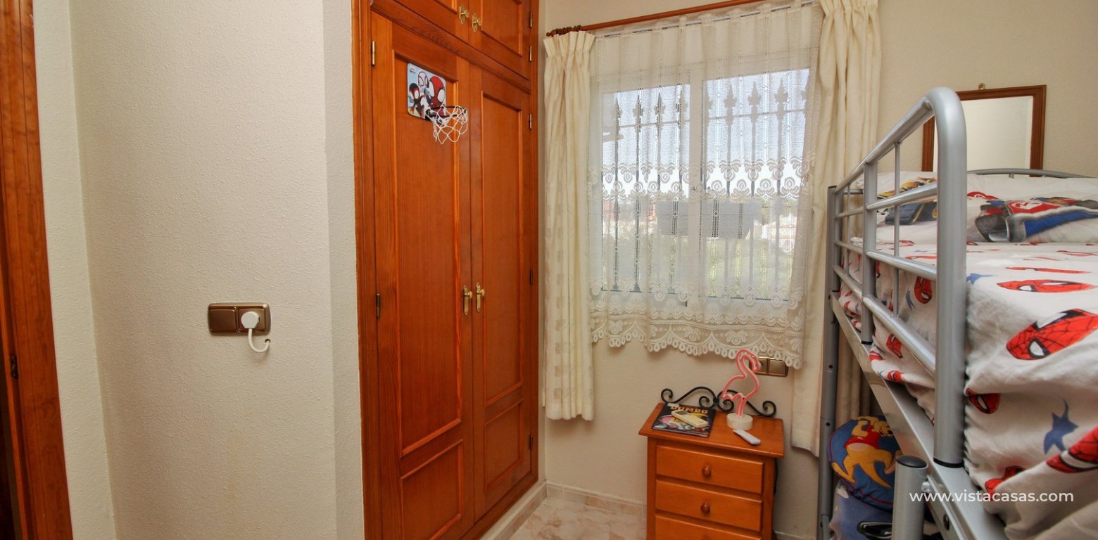 Detached villa for sale in Pinada Golf Villamartin twin bedroom fitted wardrobes