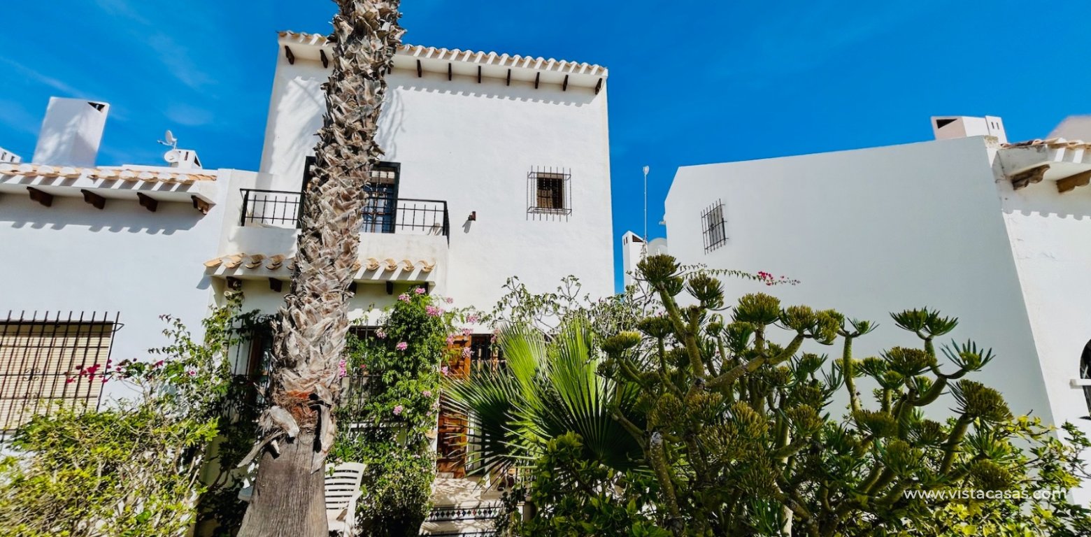 Resale - Townhouse - Villamartin