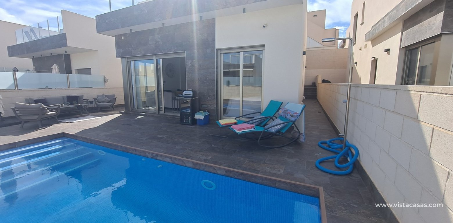 Sale - Villa - Villamartin