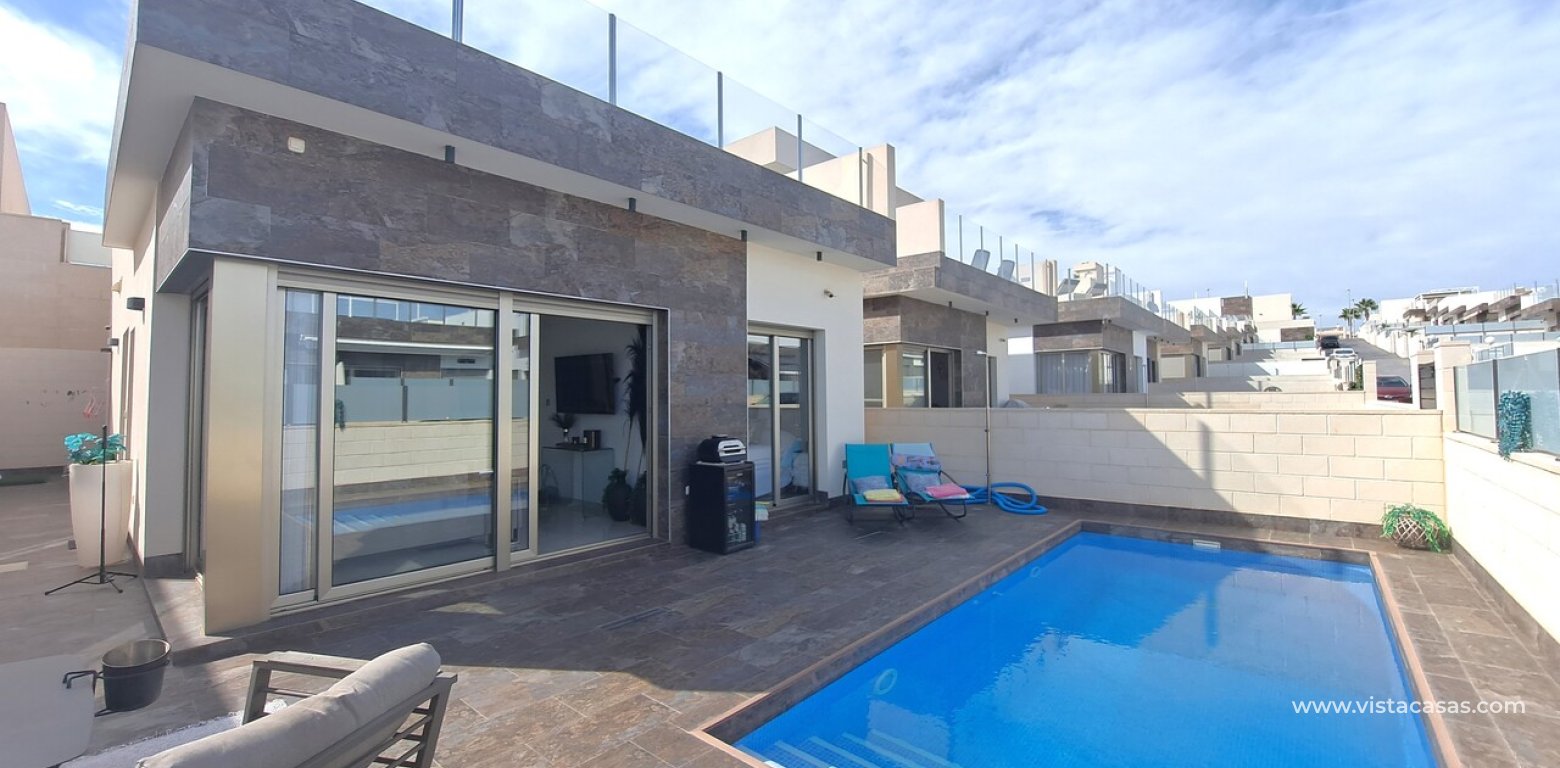 Sale - Villa - Villamartin