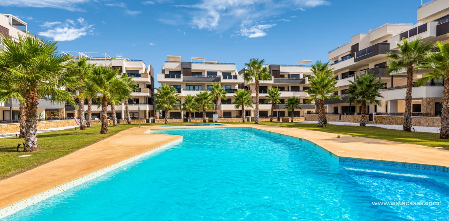 Resale - Apartment - Villamartin