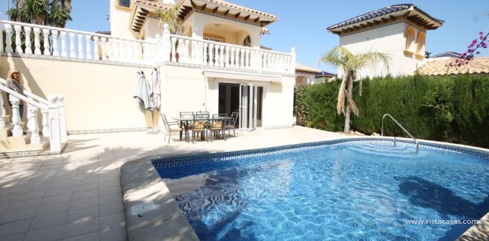 Resale - Villa - La Zenia