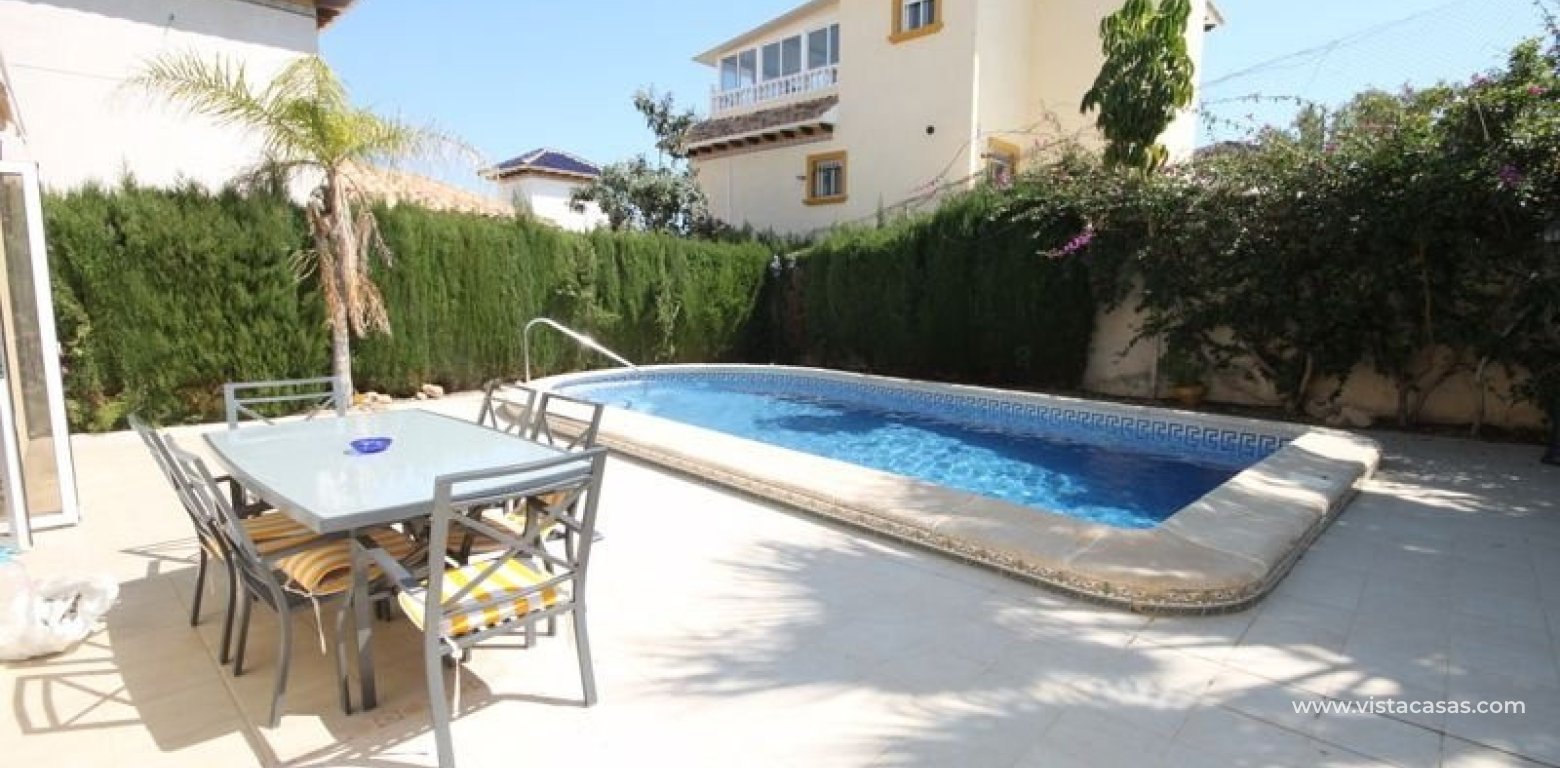 Resale - Villa - La Zenia