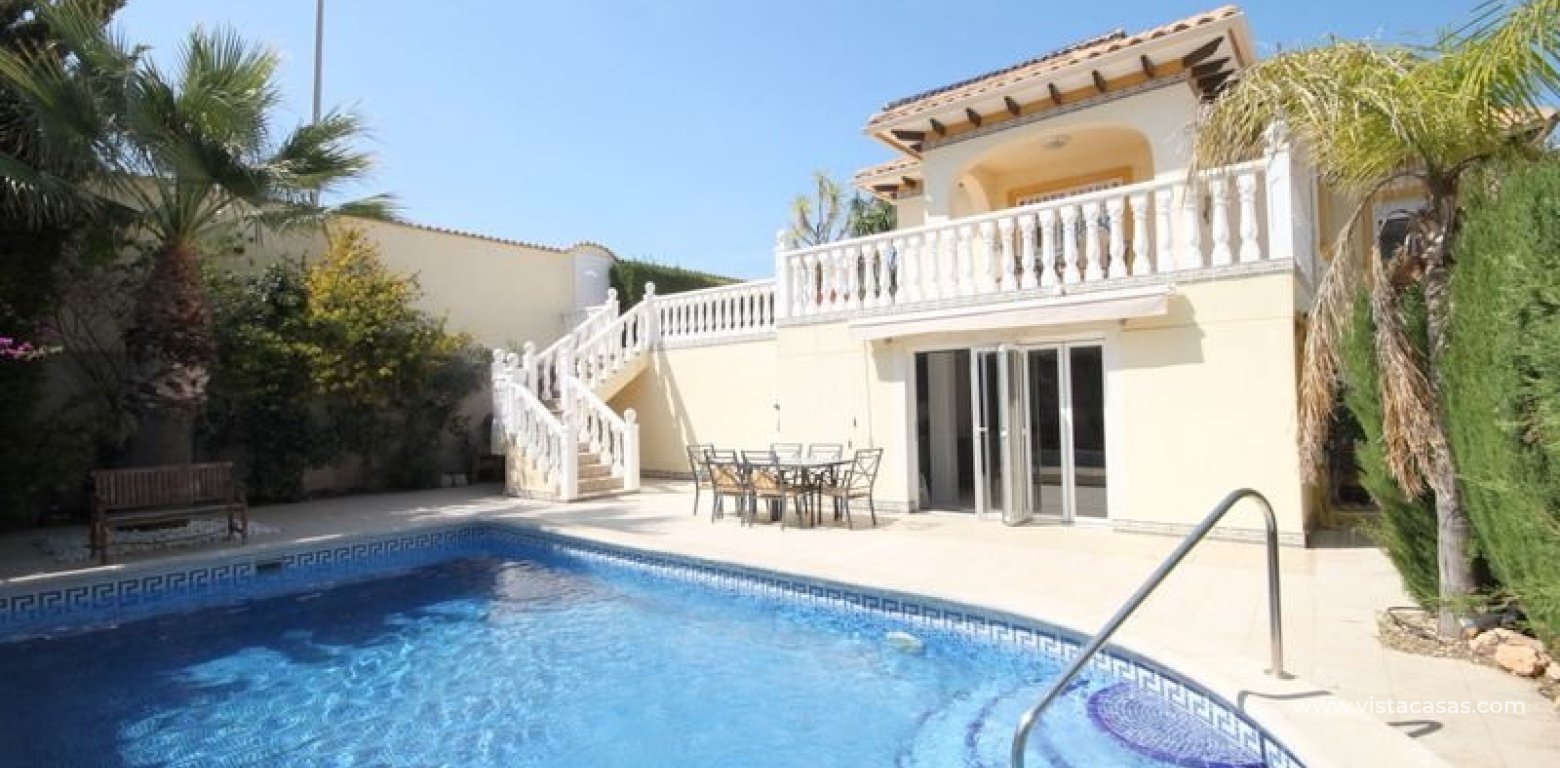 Resale - Villa - La Zenia