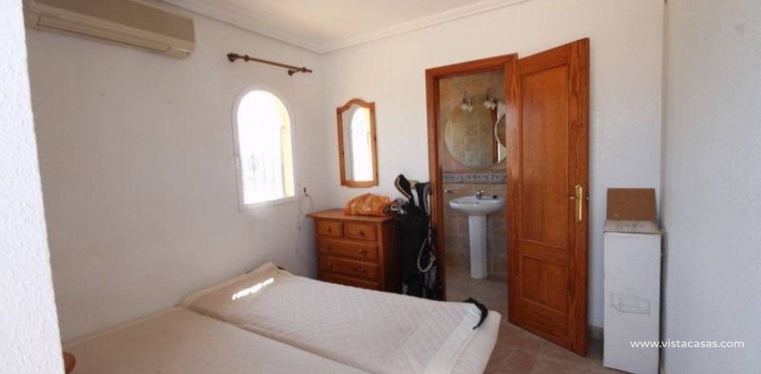 Resale - Villa - La Zenia