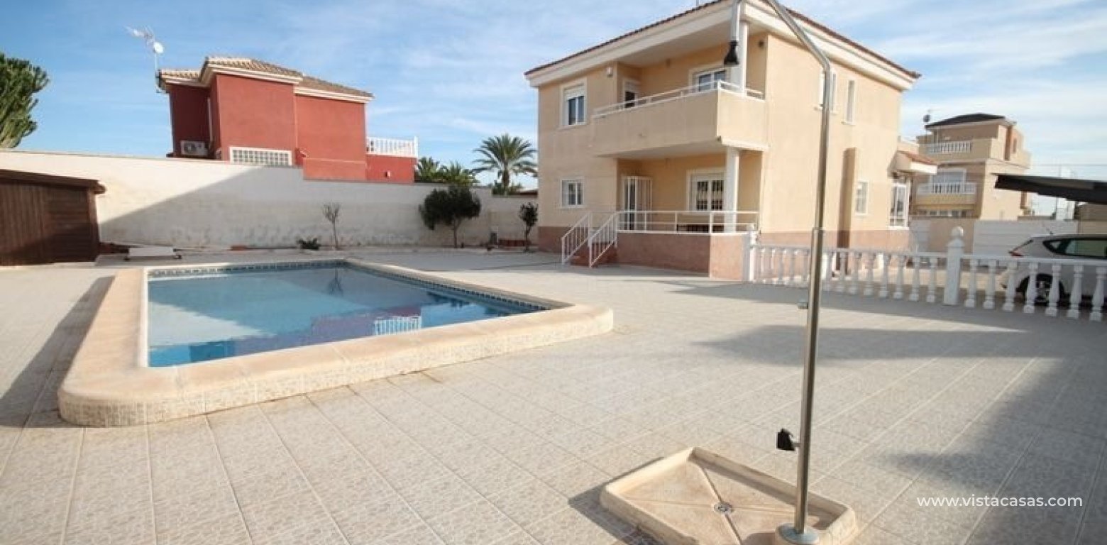 Sale - Villa - Torrevieja