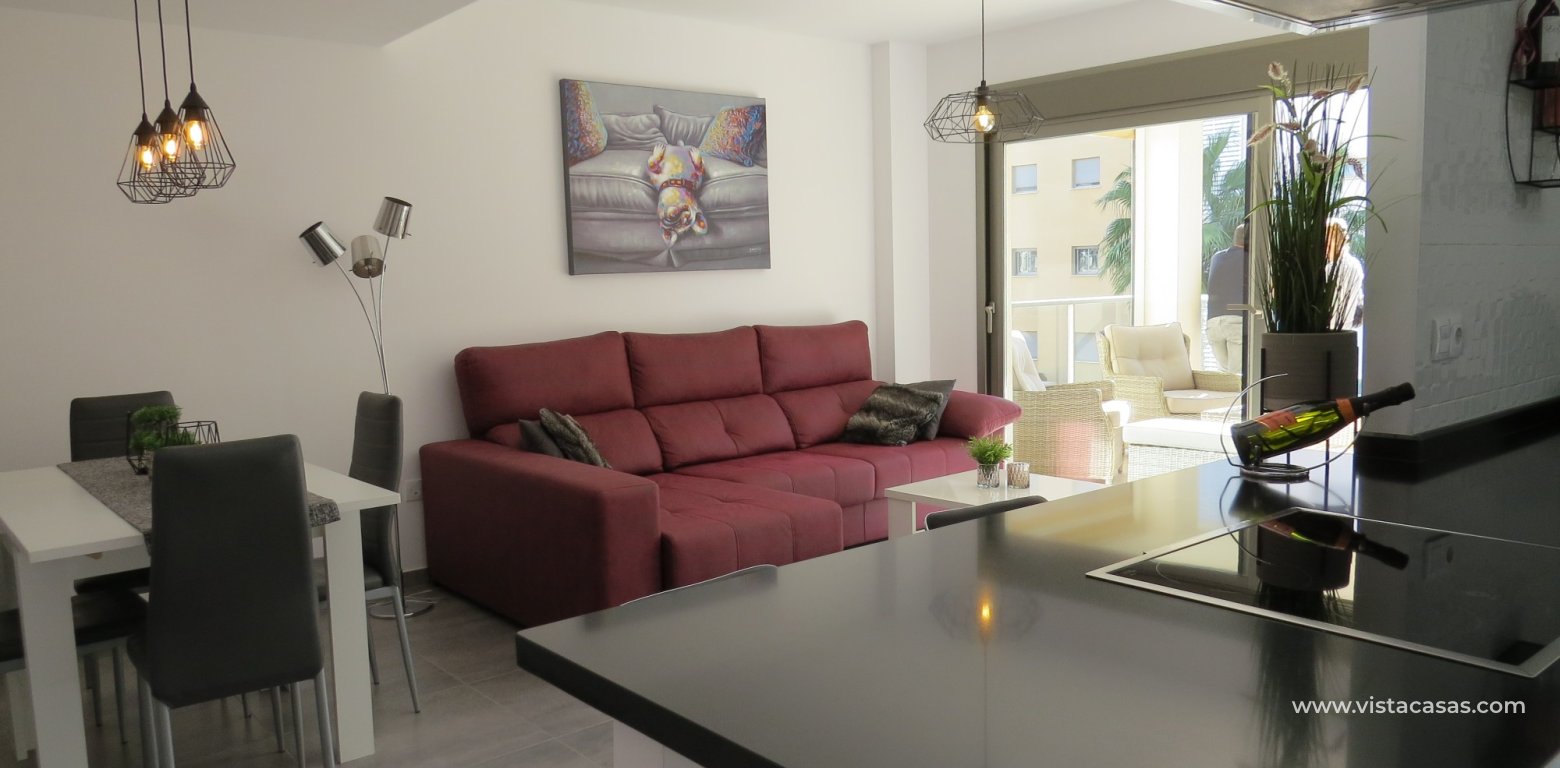 Resale - Apartment - Villamartin