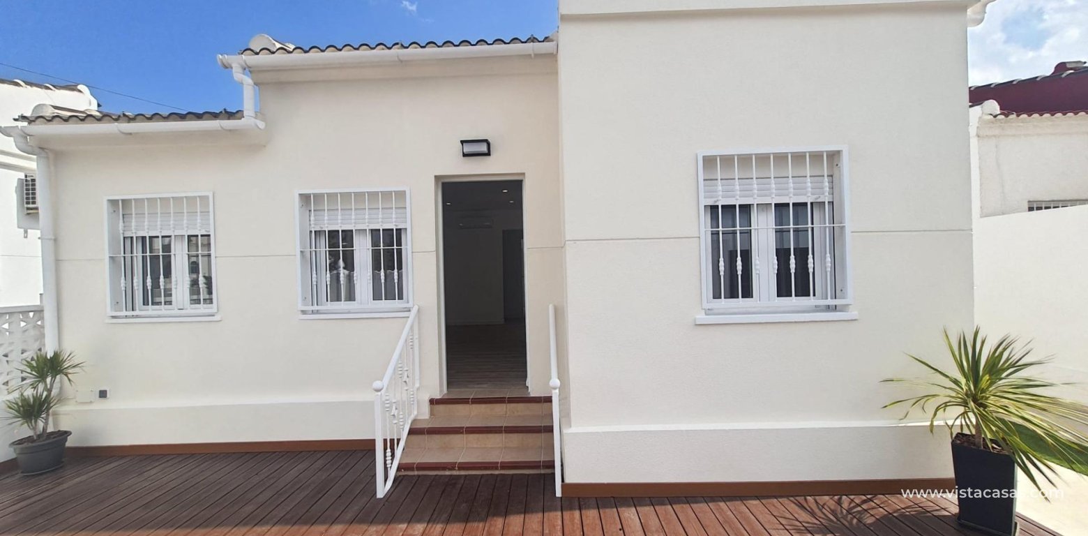 Venta - Chalet - Torrevieja - San Luis