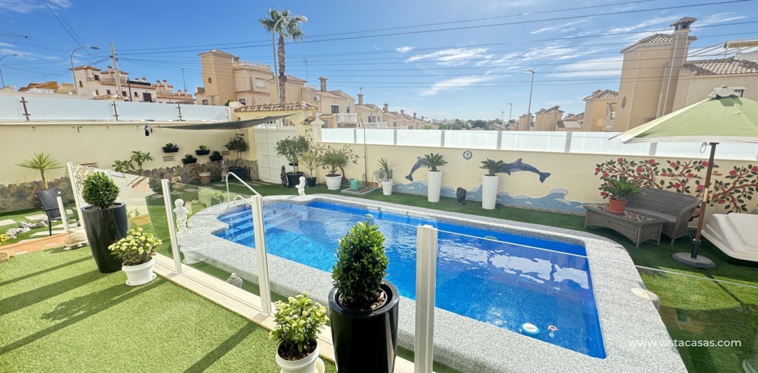 Sale - Villa - Villamartin