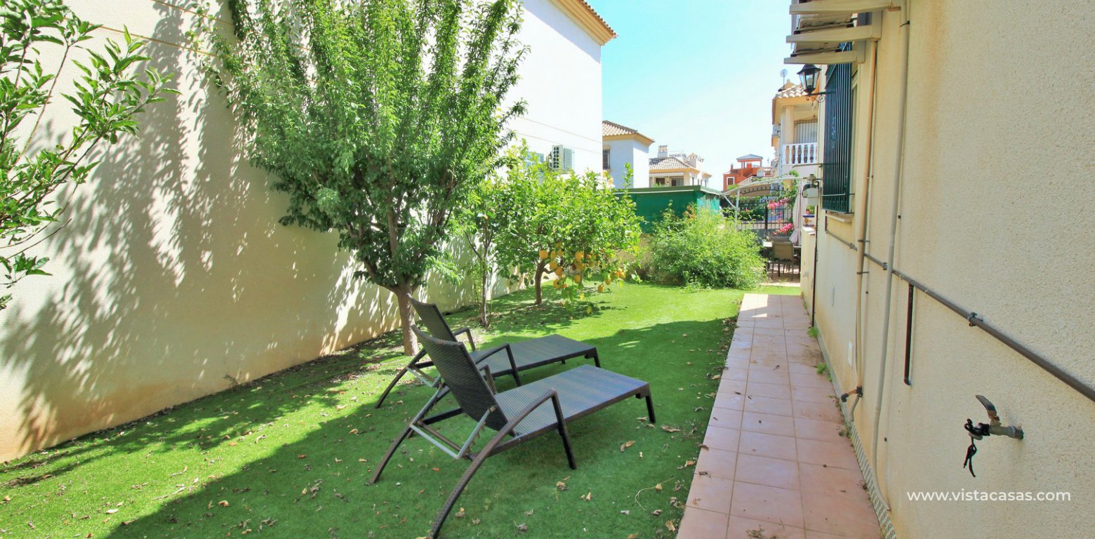 Apartment for sale in Villamartin private garden