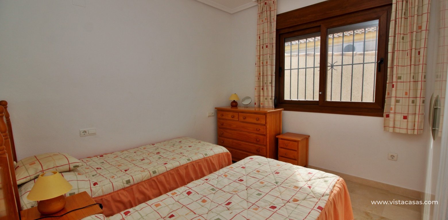 Townhouse for sale in Oporto Golf Pau 8 Villamartin downstairs bedroom