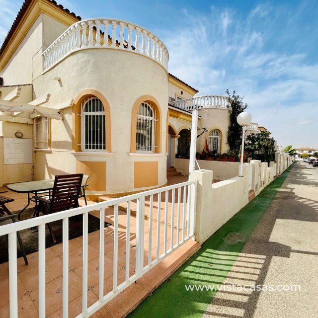 Villa - Sale - Torrevieja - Torrevieja