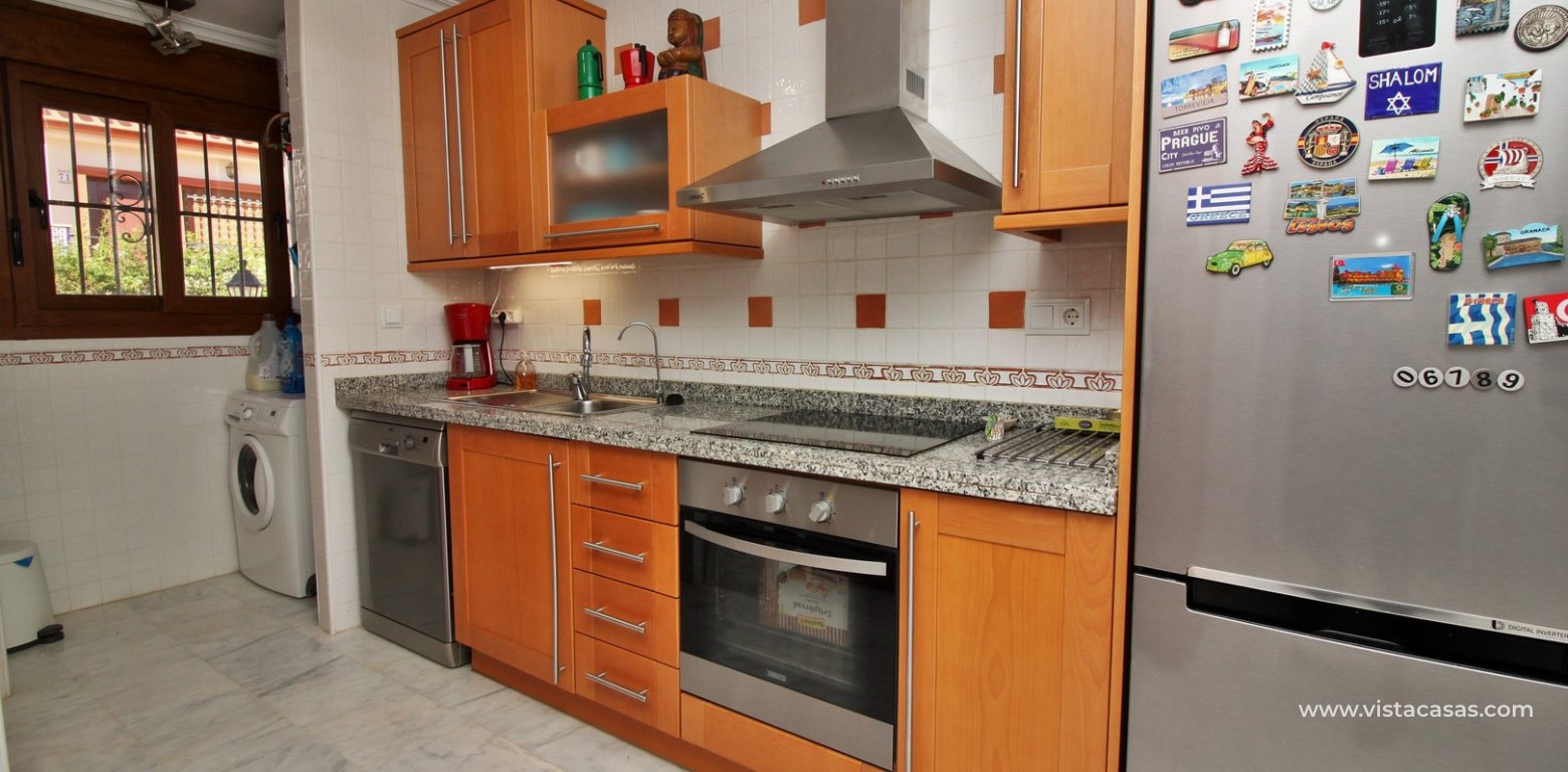 Detached Brisas villa for sale in La Cañada II San Miguel kitchen