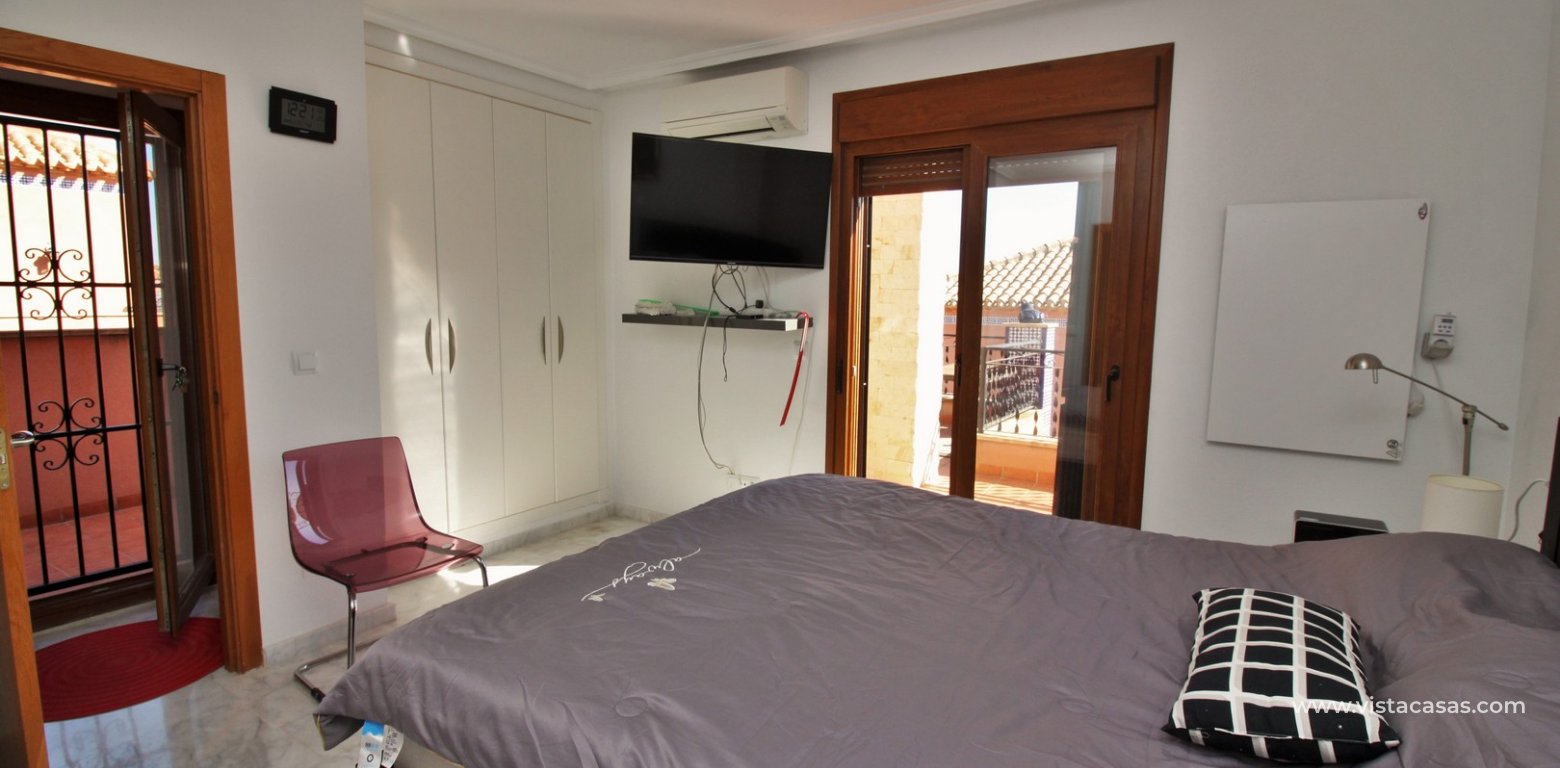 Detached Brisas villa for sale in La Cañada II San Miguel master bedroom fitted wardrobes