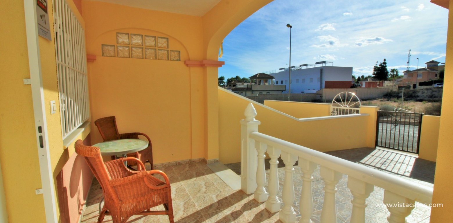 3 bedroom townhouse for sale Colinas Puerta Real 5 Villamartin porch