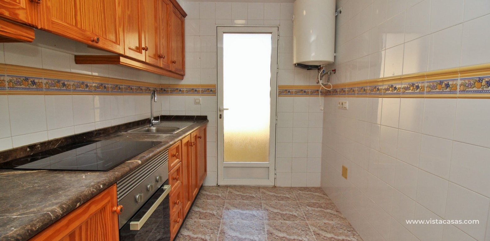 3 bedroom townhouse for sale Colinas Puerta Real 5 Villamartin kitchen