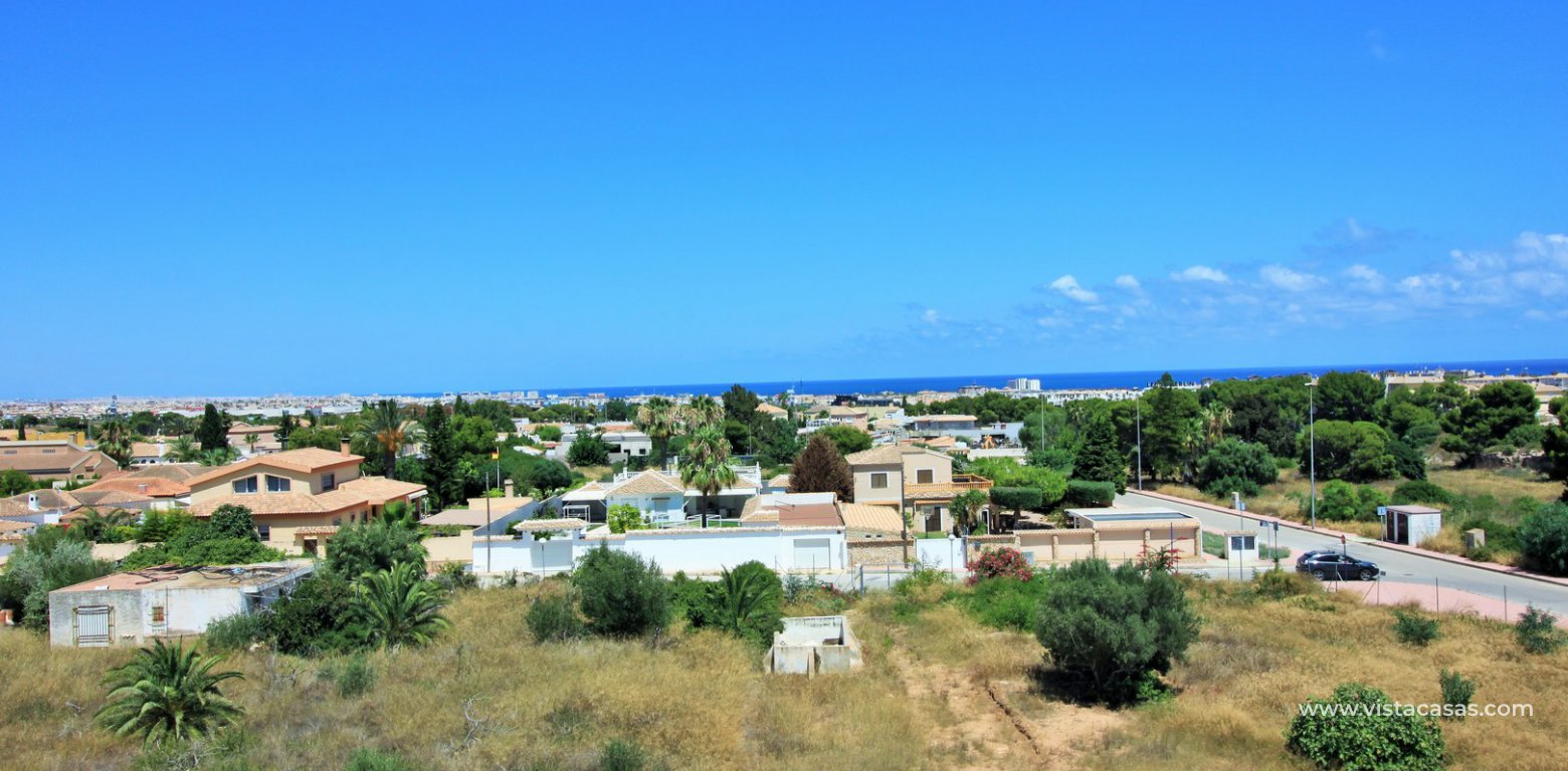 Property for sale in Lomas de Cabo Roig sea views