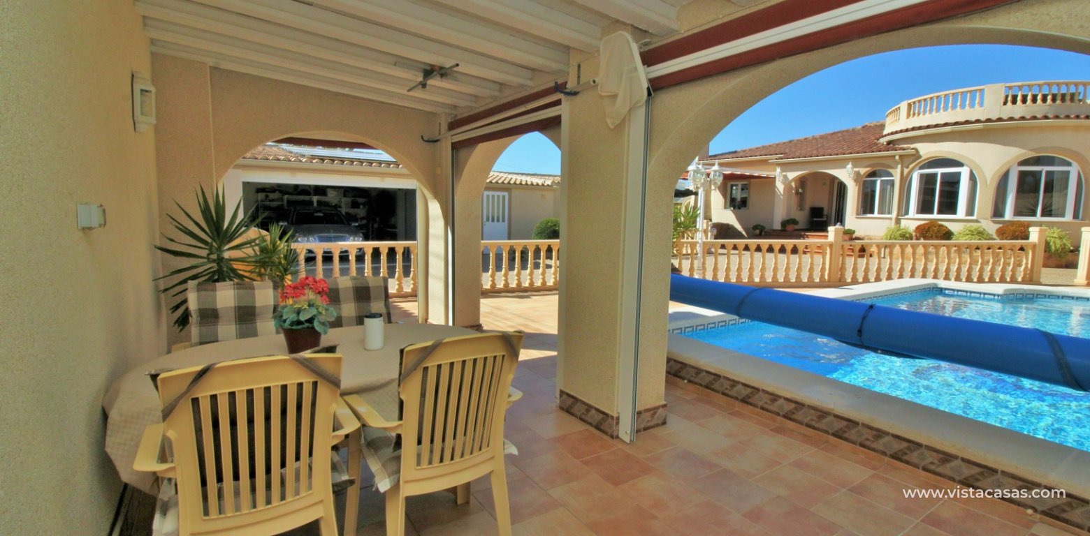 Resale - Villa - Torrevieja - La Siesta