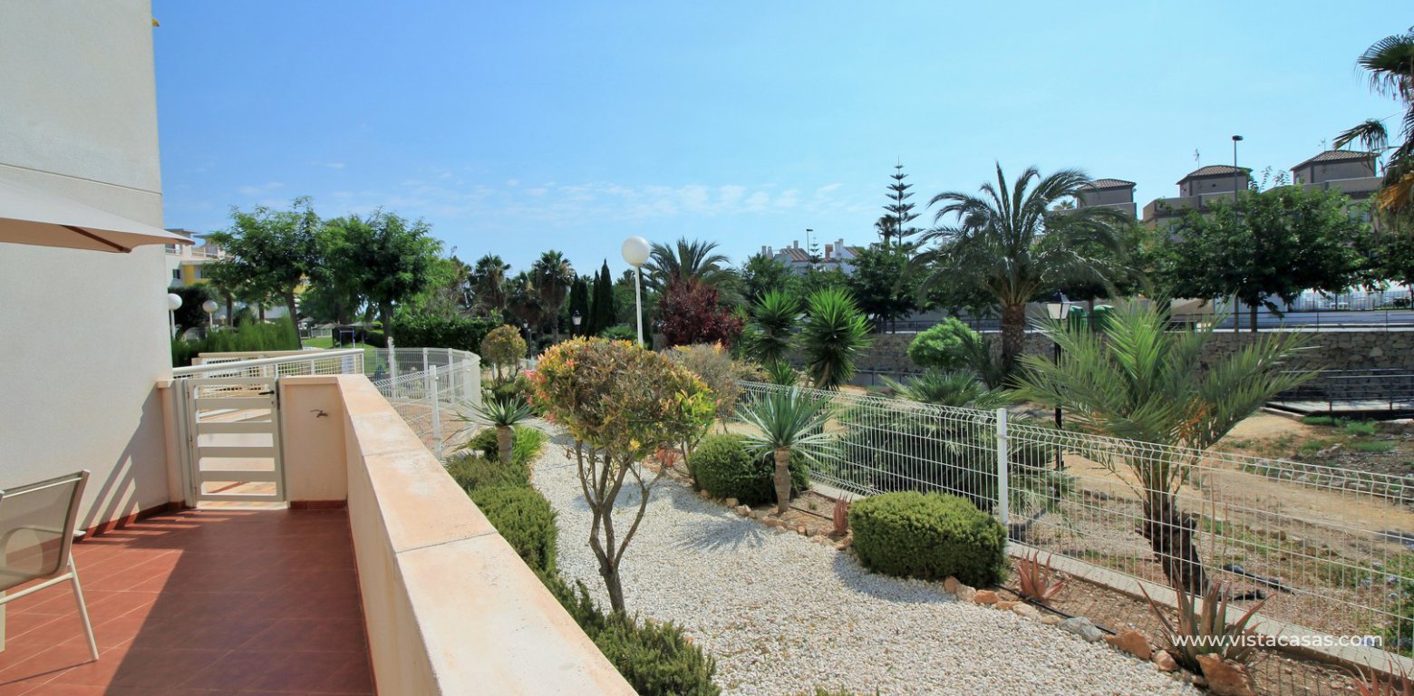 Apartment for sale in Villamartin front garden view