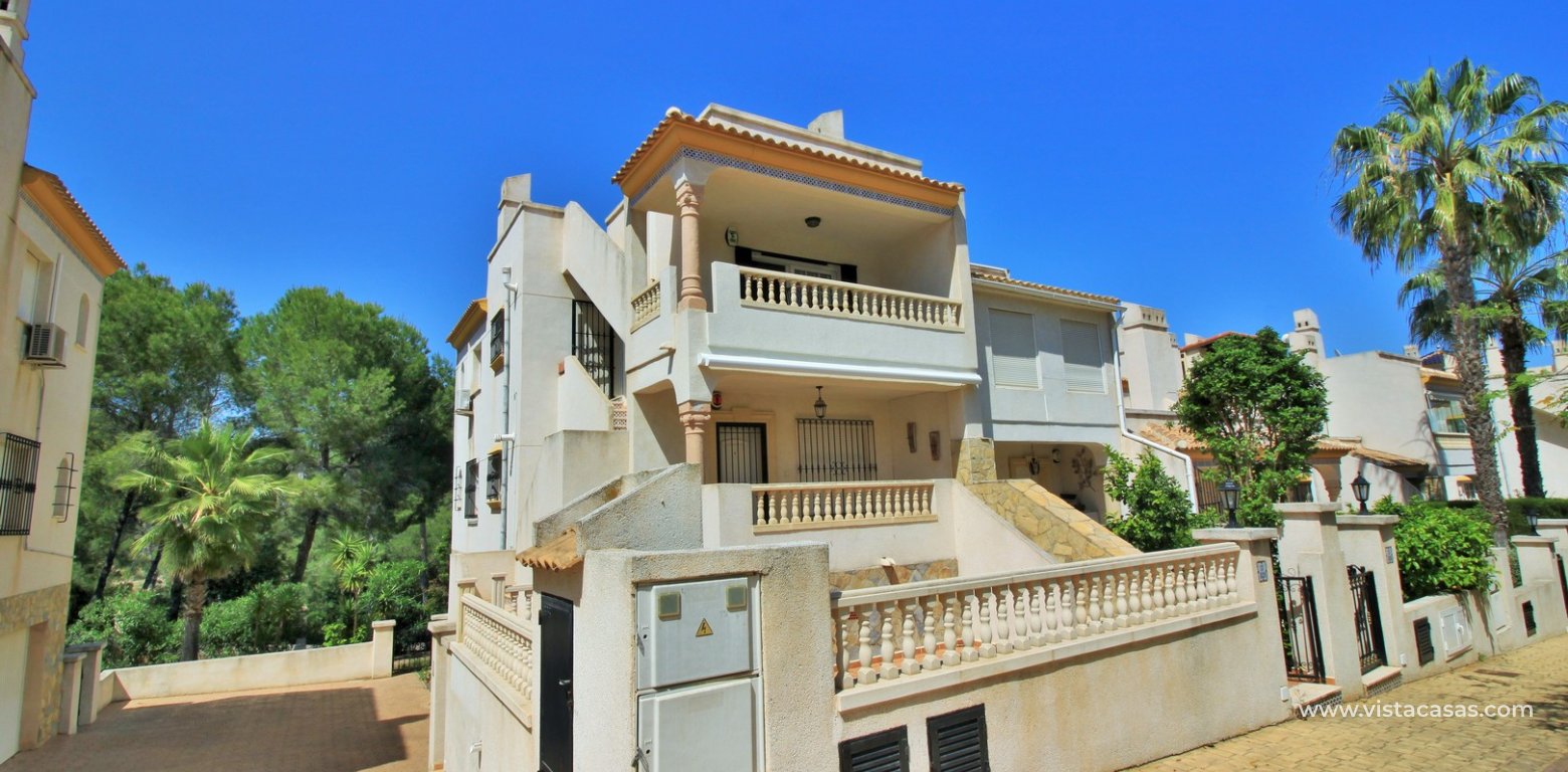 Top floor apartment for sale in Las Ramblas Golf