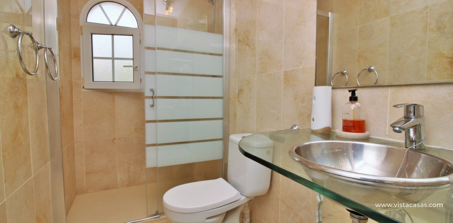 Top floor apartment for sale in Las Ramblas Golf en-suite bathroom